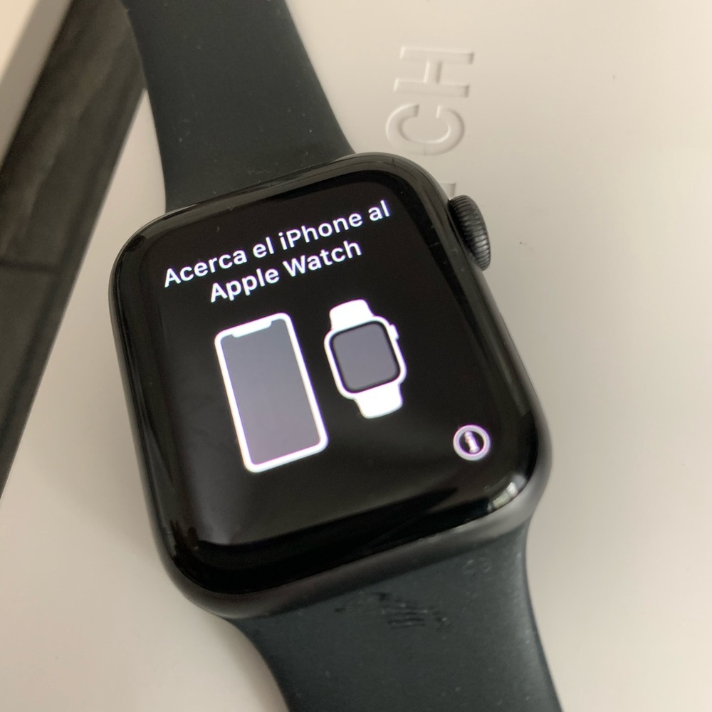 Apple Watch 4 GPS 40mm Space Gray